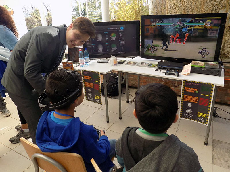 Niños y adultos disfrutaron de la segunda edición de la Feria de Neuropsicología en Viña del Mar