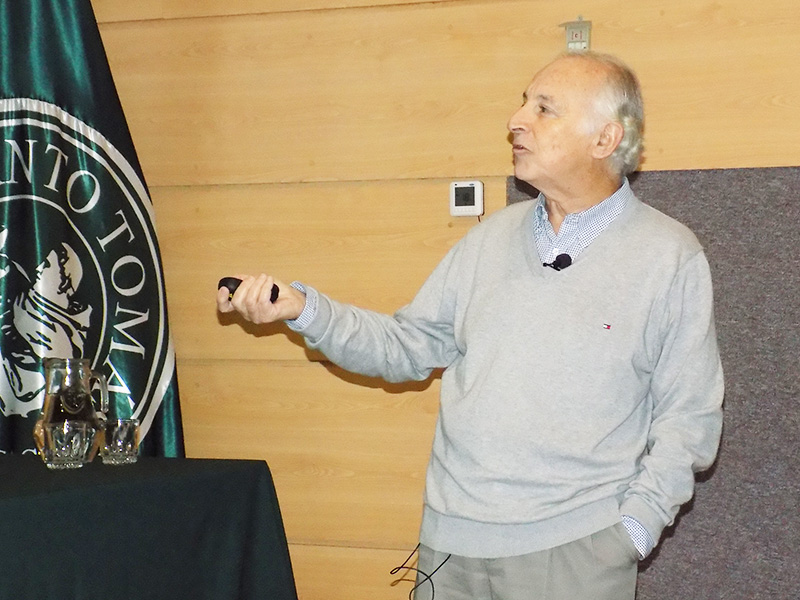 Charla de Escuela de Nutrición y Dietética busca respuestas al bajo consumo de Omega 3 en Chile