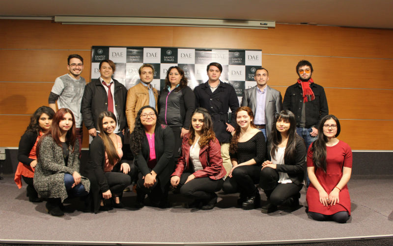 Estudiantes de Santo Tomás Los Ángeles se preparan para gala final del Festival de la Voz Tomasina
