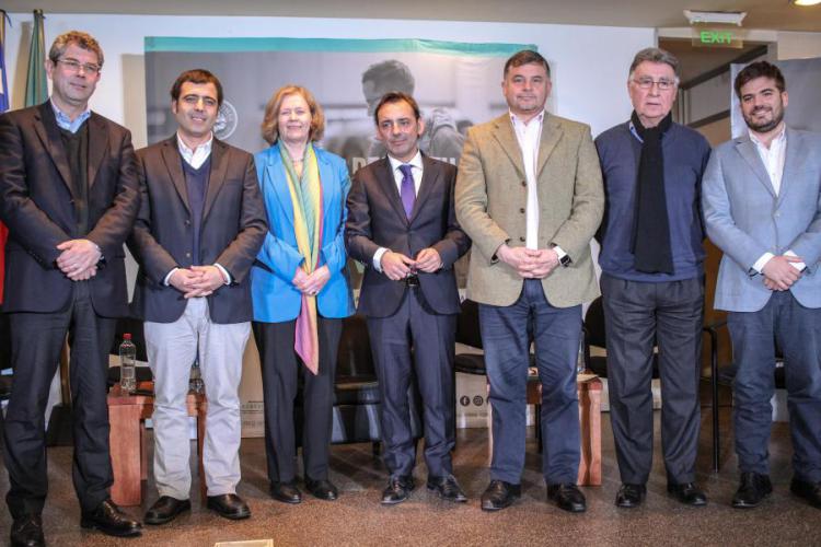 Candidatos a la cámara baja presentaron sus propuestas en el 5° encuentro de “Ideas para La Araucanía”