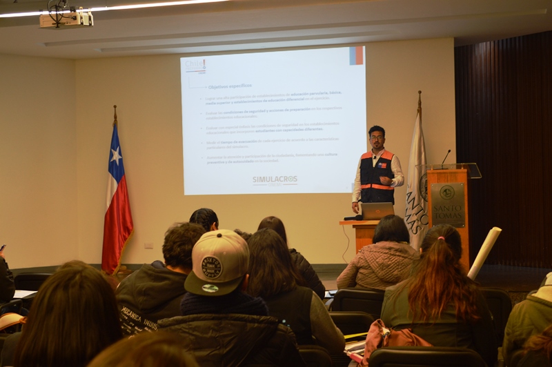 Alumnos de Prevención de Riesgos participarán en simulacro de sismo de Onemi