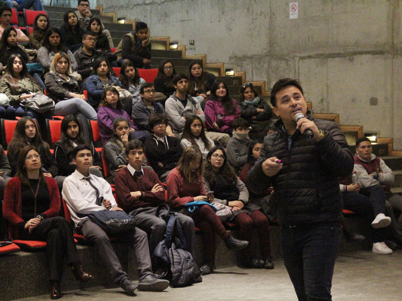 Área de administración desarrolló jornada vocacional para sus estudiantes