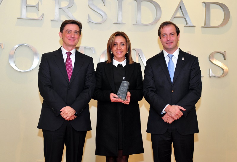 Jefa de carrera de Diseño Digital y Publicitario fue destacada por su labor docente