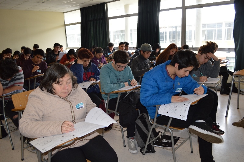 Cerca de 500 jóvenes participaron del 15° Ensayo Nacional PSU en Santo Tomás Temuco