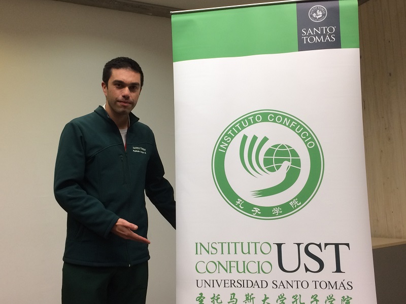 Patricio Araya: “He recomendado a mucha gente que estudie chino, porque es un idioma que abre muchas puertas"