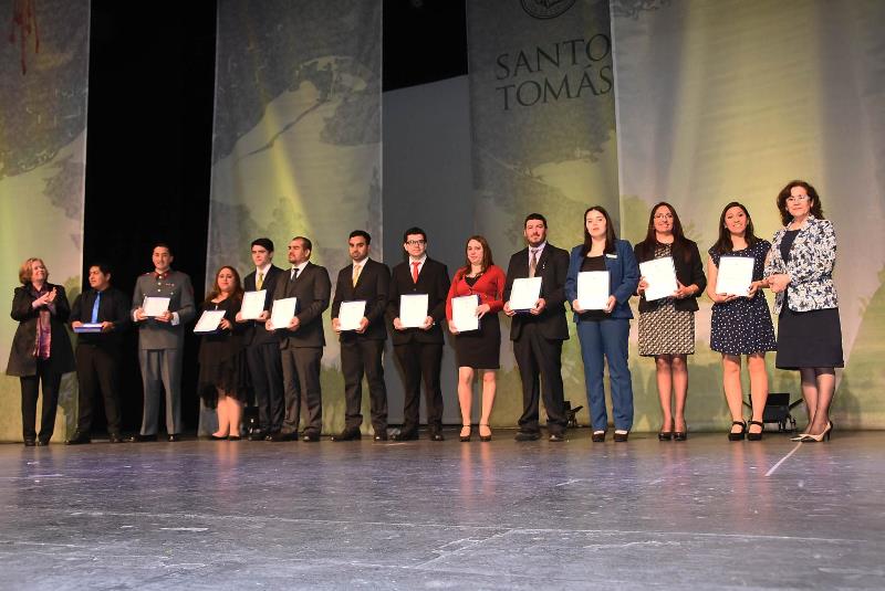 Nuevos técnicos y profesionales se titularon del IP y CFT Santo Tomás Temuco