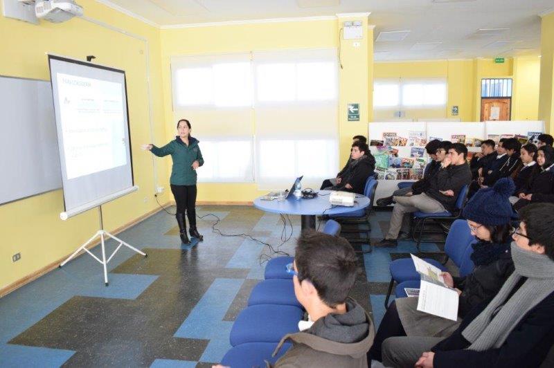 Informática y Liceo Diego Portales se unen para celebrar la Semana Técnico Profesional
