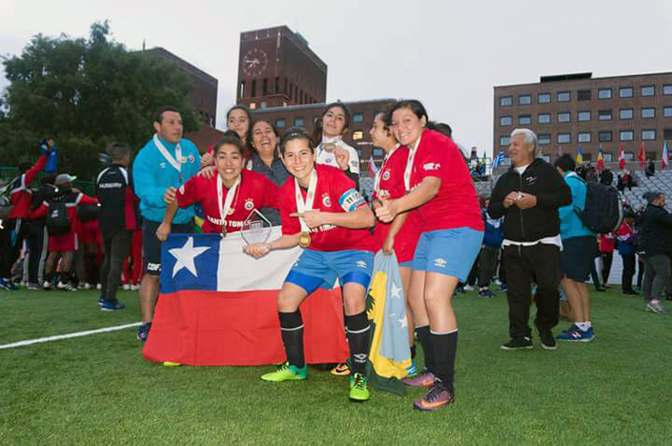 Nicole González regresó de Noruega llena de triunfos y experiencias de vida tras su paso en mundial de Fútbol Calle