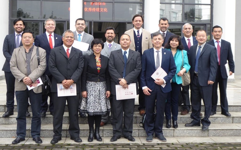 Directivos y académicos de Santo Tomás visitaron Universidad de Anhui