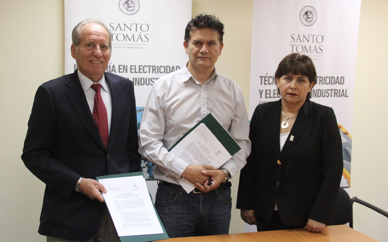 Área de Electricidad y Electrónica Industrial firmó convenio en beneficio de su alumnado