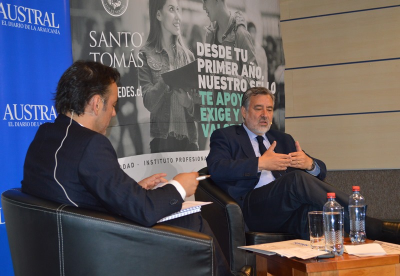 Alejandro Guillier presentó sus propuestas en 8° encuentro “Ideas para La Araucanía”