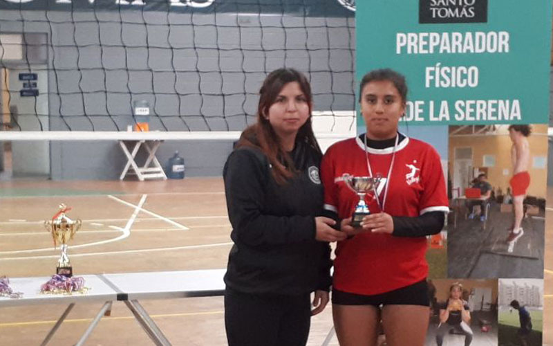 Alumnos de Preparador Físico organizaron torneos deportivos para escolares de la zona
