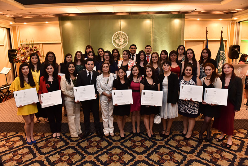 UST aporta con nuevos profesionales para la región de Los Ríos