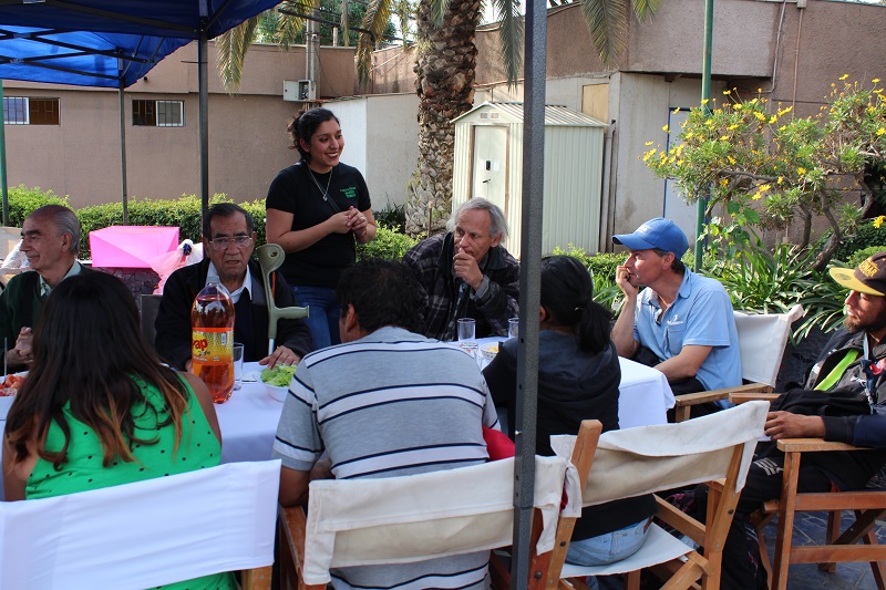 Alumna de Servicio Social organizó Cena Solidaria a personas en situación de calle