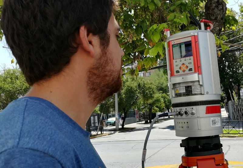 Estudiantes de Topografía de Santo Tomás se capacitan en nuevas tecnologías