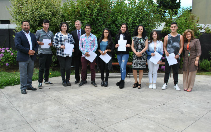 Estudiantes nuevos reciben Beca PSU Santo Tomás en Osorno