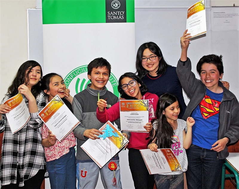 Niños aprenden idioma y cultura China con el Instituto Confucio