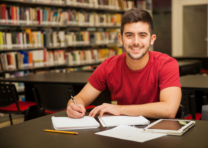 Factores que influyen en el proceso de adaptación del estudiante son clave para una vida universitaria exitosa