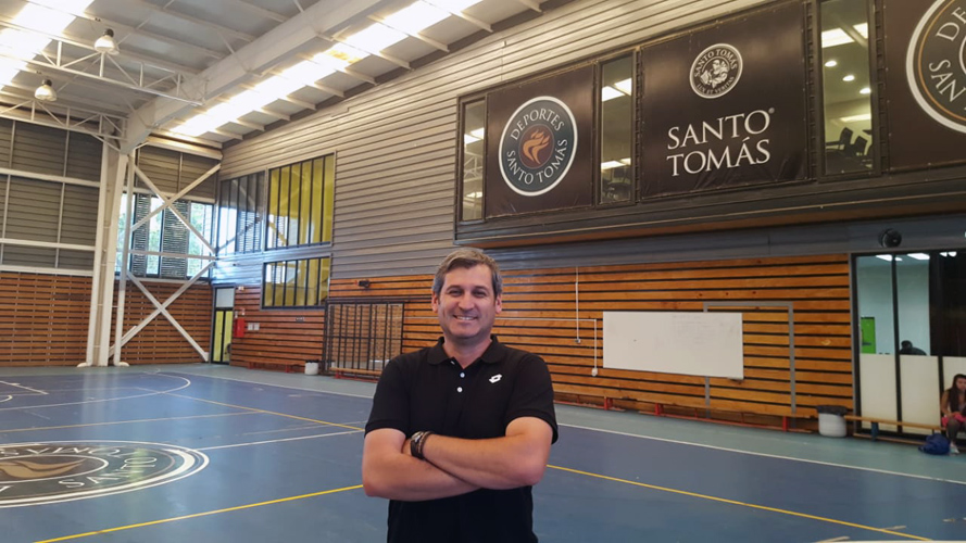 Jefe de Carrera de Preparador Físico recibió Premio al Mérito Santo Tomás 2018