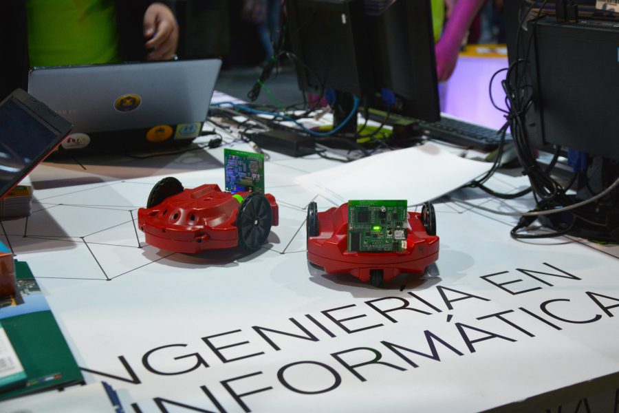 Innovación y robótica marcó presencia de Santo Tomás en Fanatic 2018