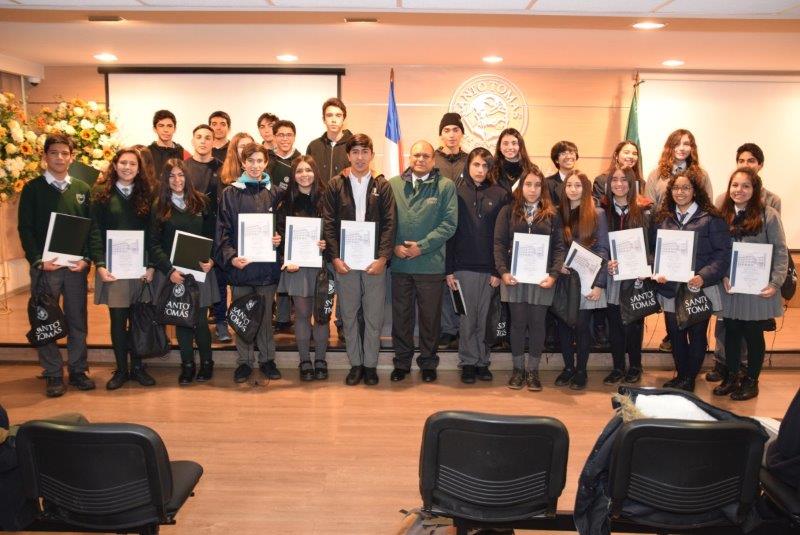 Nueve colegios participaron de las V Olimpiadas Culturales Santo Tomás