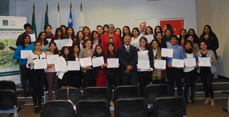 Servicio de Impuestos Internos reconoce labor de estudiantes en Operación Renta 2018