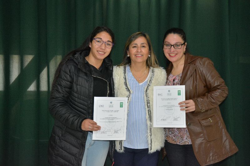 Santo Tomás Concepción reconoció la excelencia académica de sus estudiantes