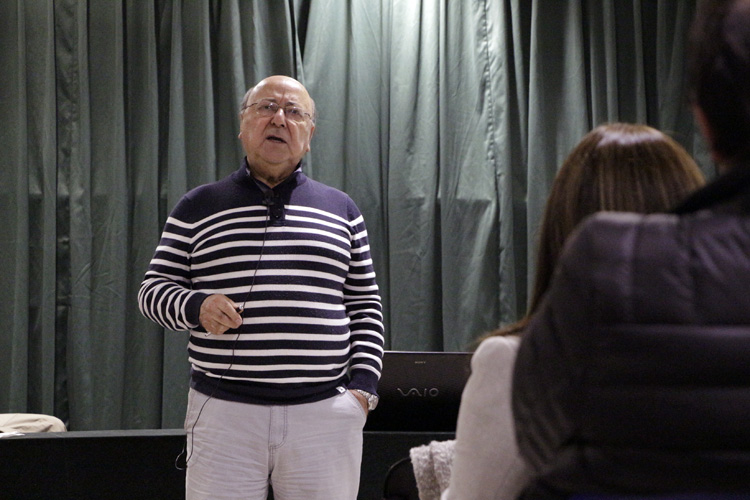Raúl Navarrete: “Los pequeños productores agrícolas han sido los más maltratados con el sistema económico”