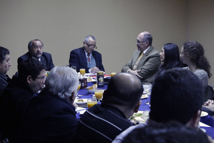 Seremi de Educación y el IP y CFT Santo Tomás Talca constituyen mesa de trabajo para fortalecer la formación técnico profesional de la Región