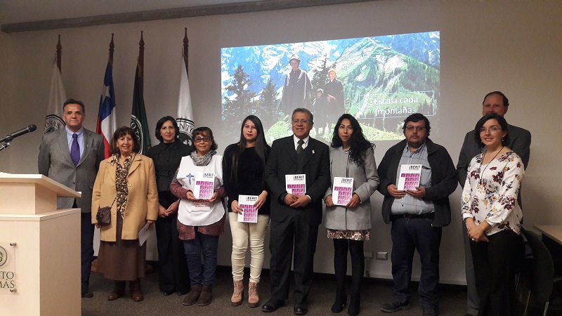 Lanzamiento de la Revista Berit Internacional se realizó en Ovalle