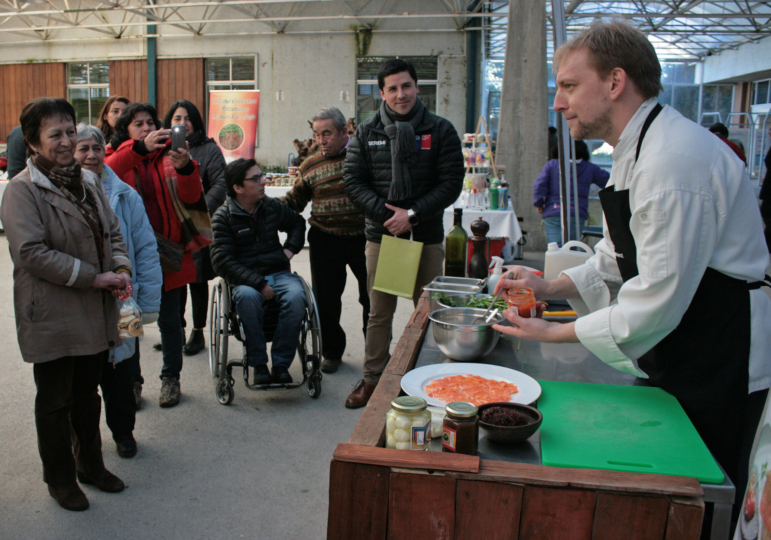 Con apoyo de la carrera de Gastronomía la identidad local se tomó la Intendencia de Los Lagos