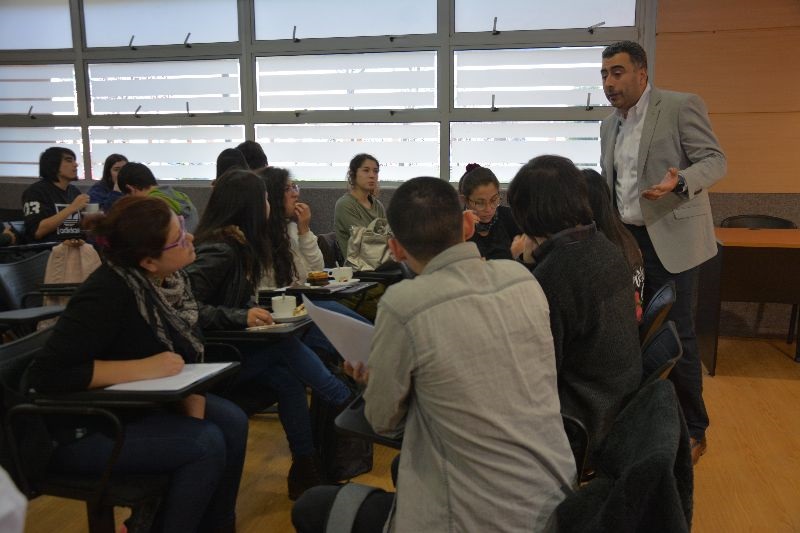 Académicos y estudiantes participan en Jornadas de Autoevaluación