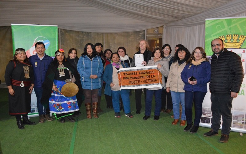 Servicio Social realizó mizagun con artesanas mapuche de Victoria