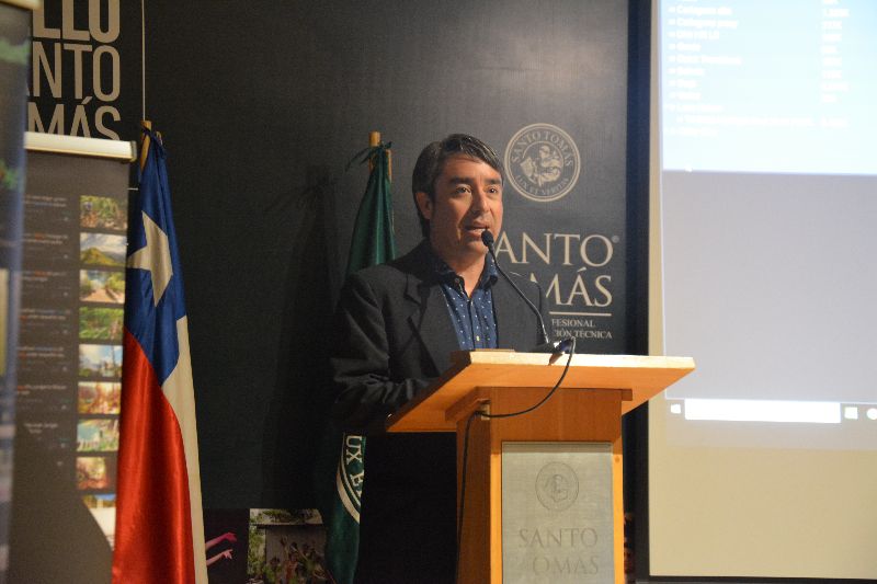 Creativos del Gran Concepción reciben charla de AVID Latinoamérica