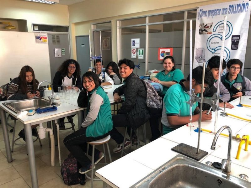 Iniciativa de Santo Tomás Arica convirtió a estudiantes de enseñanza media en científicos por un mes