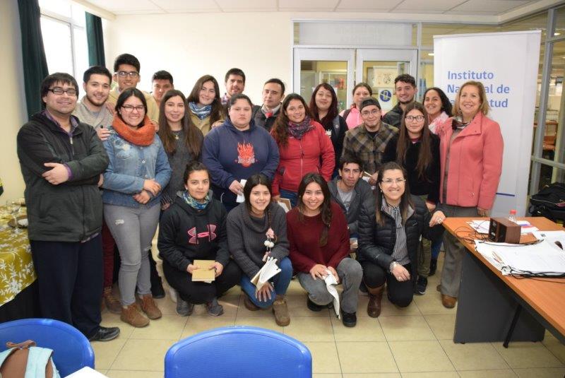 Un tercio de los jóvenes declara tener una deuda a su nombre