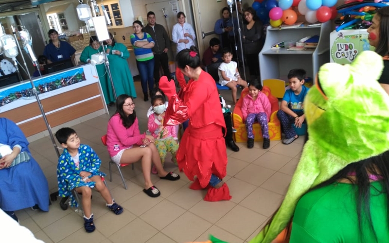 Estudiantes de Técnico en Educación Parvularia celebraron el Día del Niño en el Hospital Base de Osorno