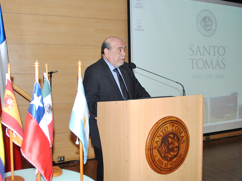 Celebración de sus 10 años de historia marca el inicio del Sexto Torneo Internacional de Debates Santo Tomás