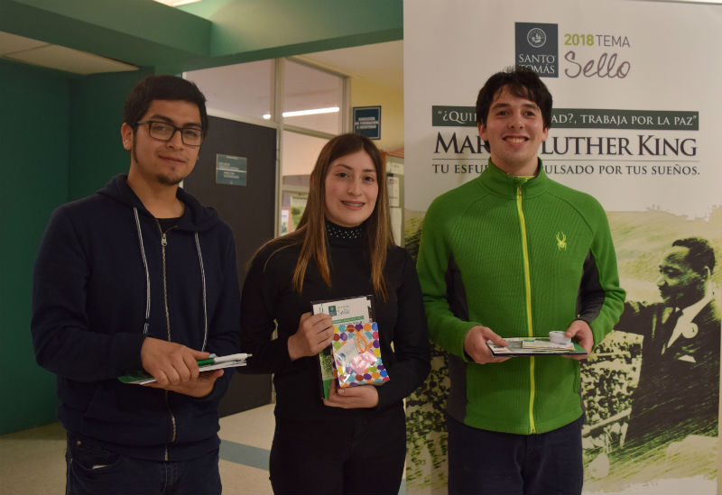 Premian a ganadores de Concurso de Cuentos Breves  Sello Santo Tomas 2018