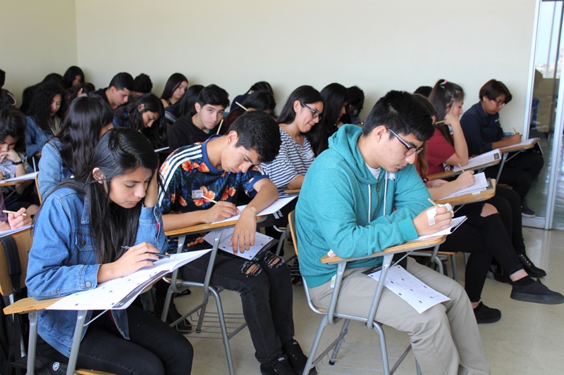 Más de 500 estudiantes de Arica midieron sus conocimientos en el Ensayo Nacional PSU