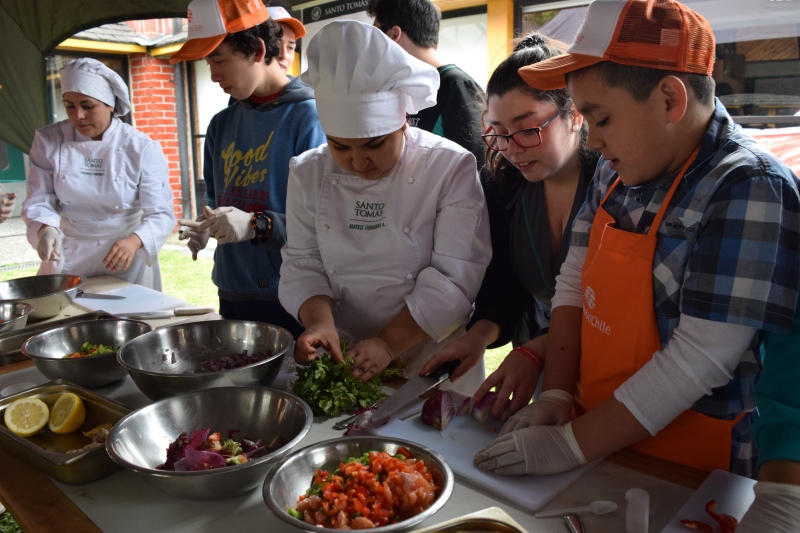 Ya se comenzó a preparar el gran ceviche de la Teletón
