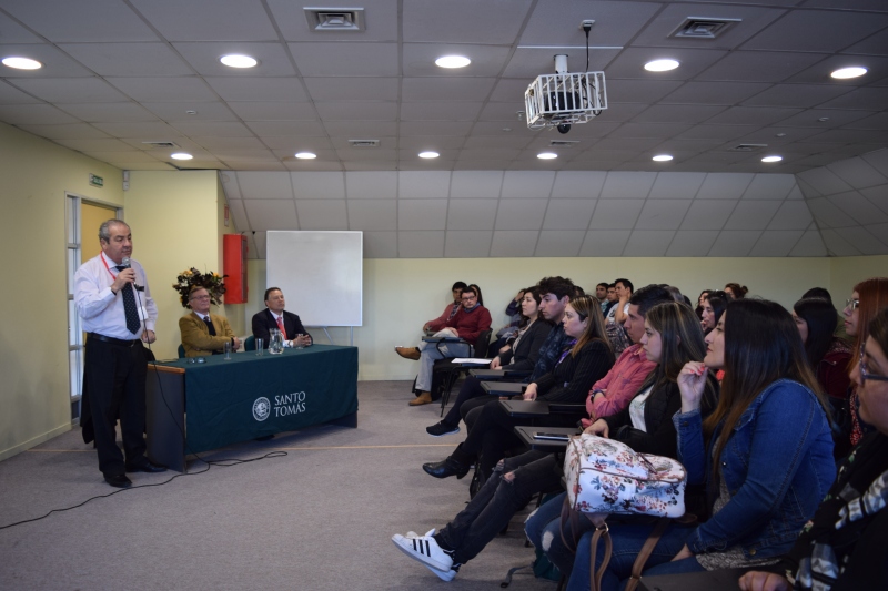 “El sistema de salud está ávido de eficientes y efectivos administradores públicos”