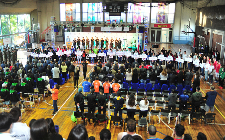 Con más 700 alumnos de todo el país se inició la XVII versión de las Olimpiadas Nacionales Santo Tomás