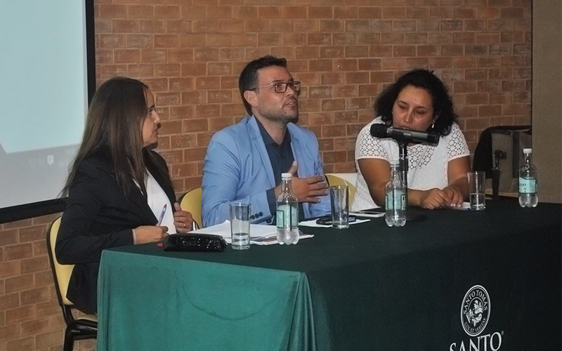 Tercer conversatorio de Escuela de Derecho analizó de manera integral el cuidado personal por terceros de niños, niñas y adolescentes