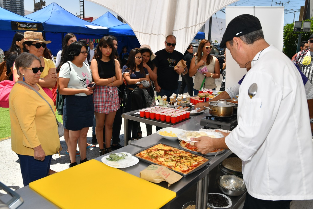 Gastronomía internacional cierra con éxito la celebración de la semana de la carrera