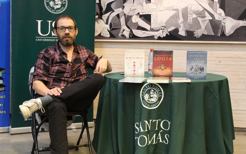 FRANCISCO ORTEGA: “Las Ferias son la manera en que el libro siga vivo”