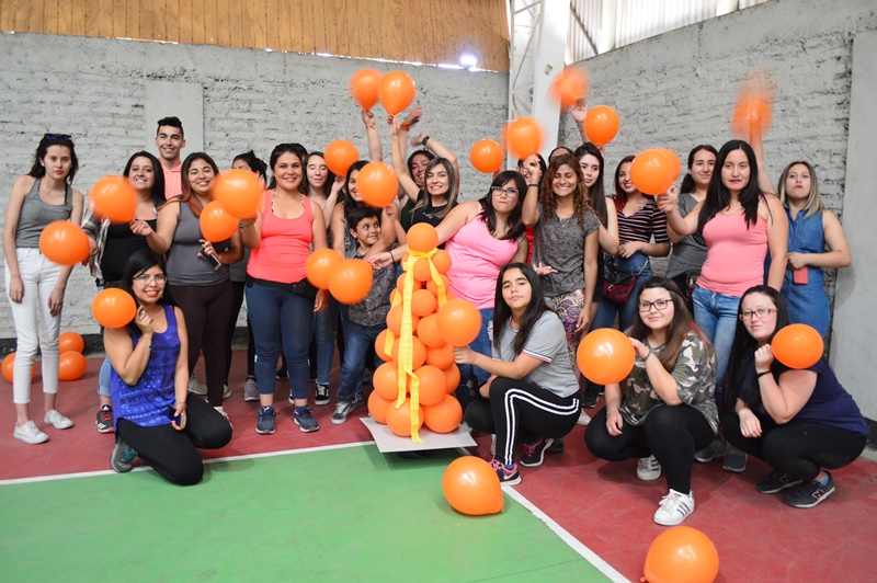 Alianzas, risas y compañerismo marcaron la primera actividad para alumnos nuevos