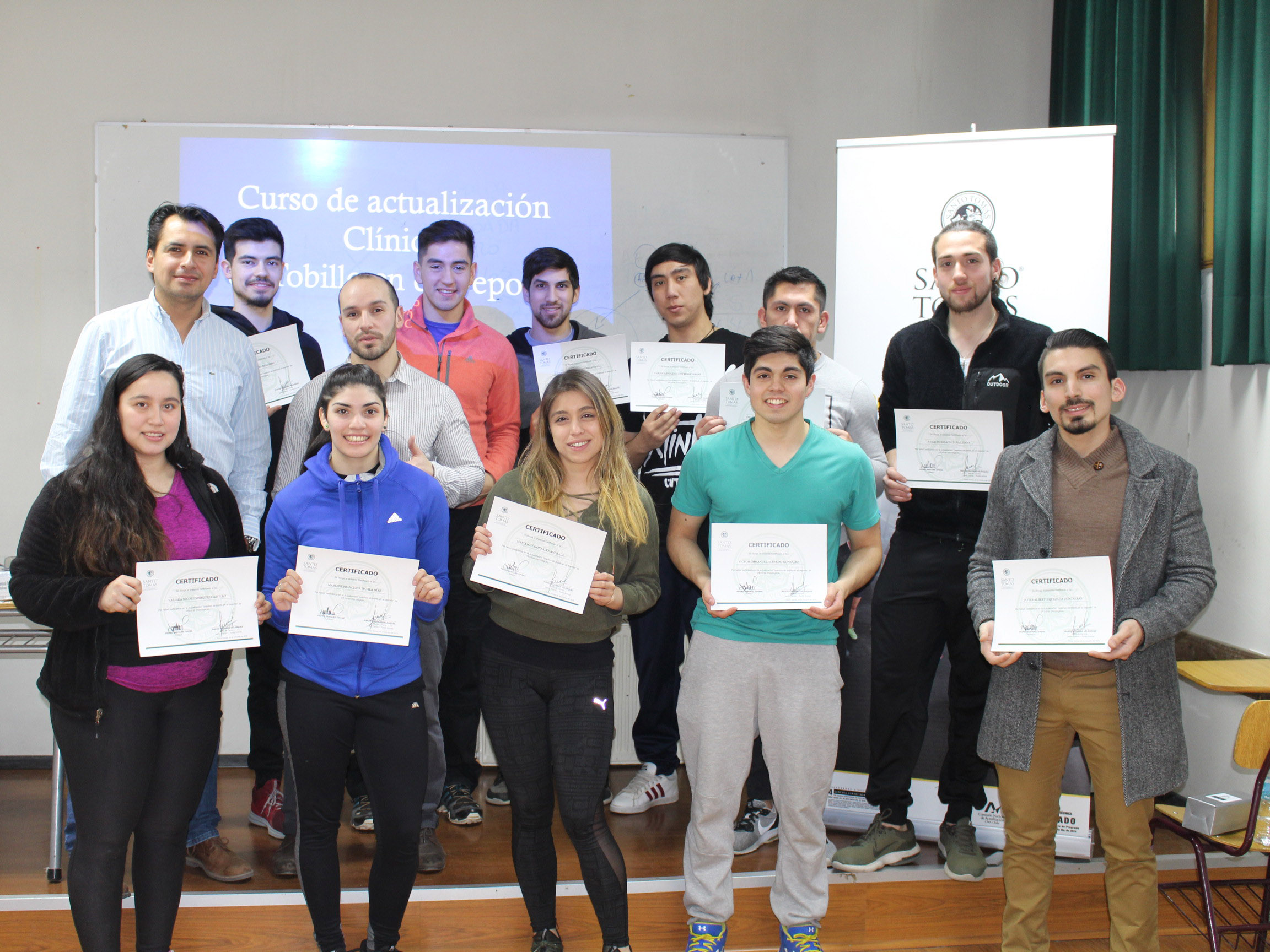 Preparadores físicos actualizan conocimientos en rehabilitación deportiva