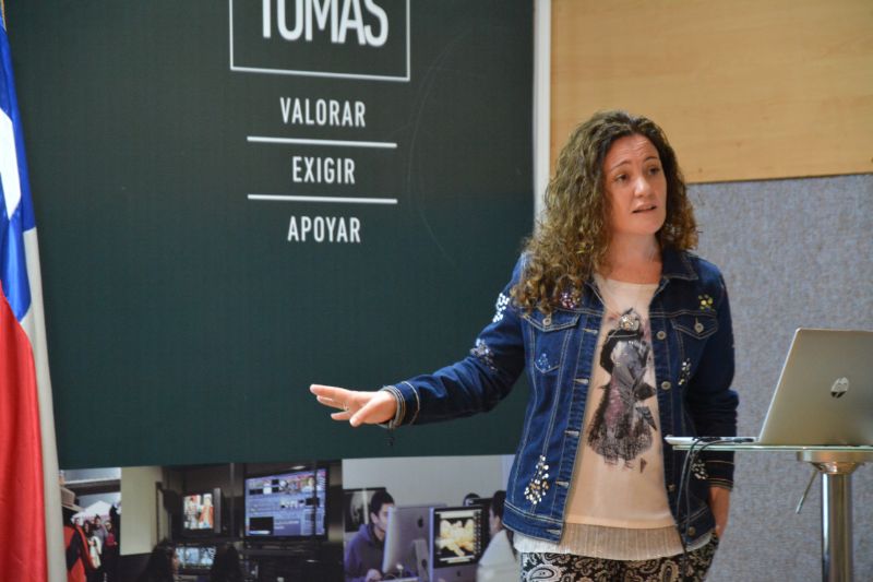 Seminario abordó los factores de la deserción universitaria