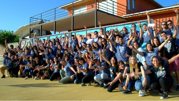 Alumnos de Santo Tomás aportaron sus conocimientos para apoyar a emprendedores maulinos